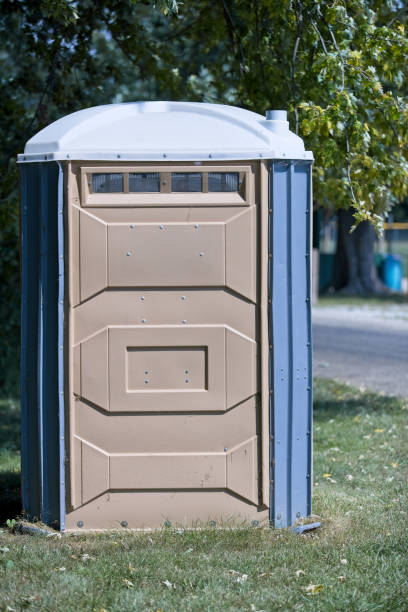 Portable Toilet Options We Offer in Hamlet, NC